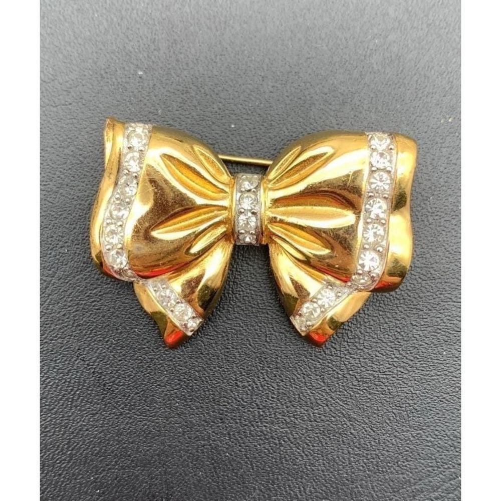 Vintage Richelieu Gold Tone Clear Rhinestone Ribbon Bow Brooch Pin